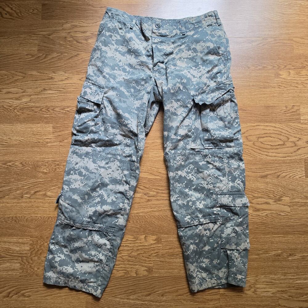 US Army Combat Uniform Trousers Digital Camo Pants Medium Short 31-35" Waist